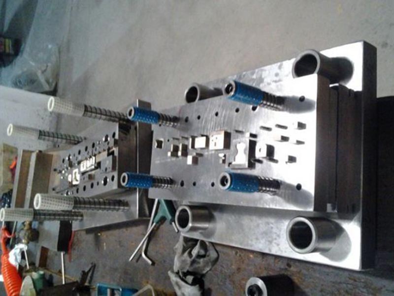 广阳模具制造-12